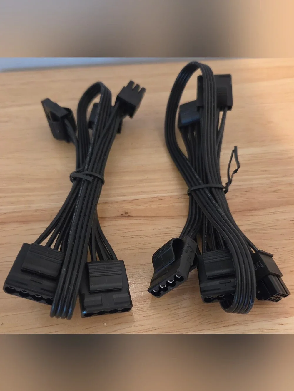 Lot Of 8 Cables Assorted Type 3 8-Pin CPU 4-Pin Floppy PCI-E P01001 New Untested